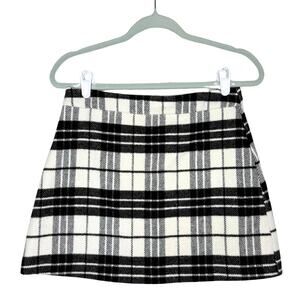 Forever 21 Plaid Check Wool Mini Skirt Size Medium Black White Academia Preppy